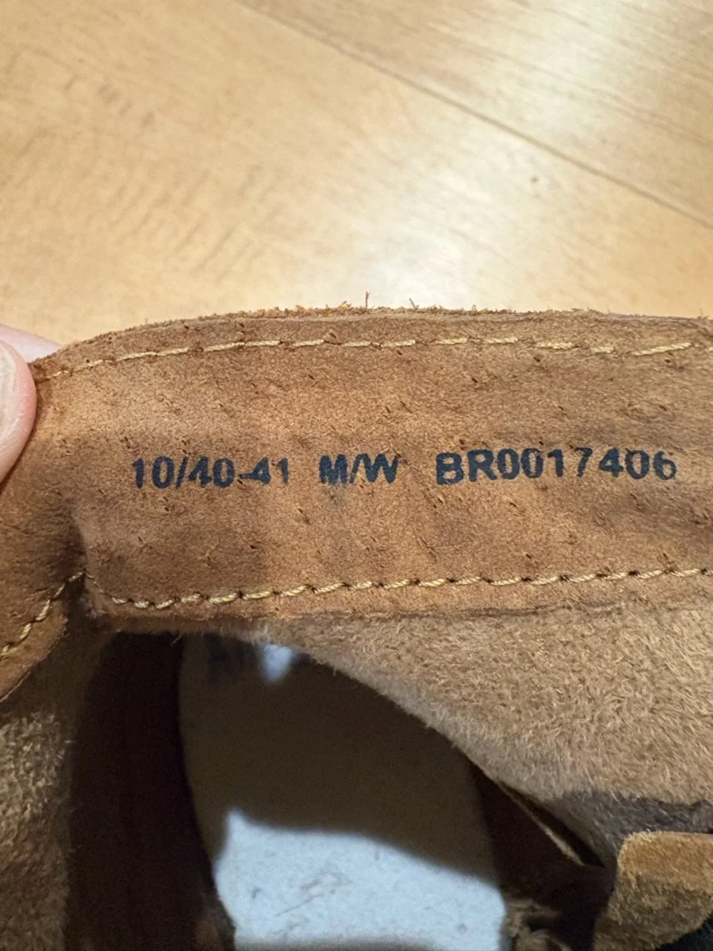 Born Tarkiln distressed brown suede ankle booties western sz 40-41 10